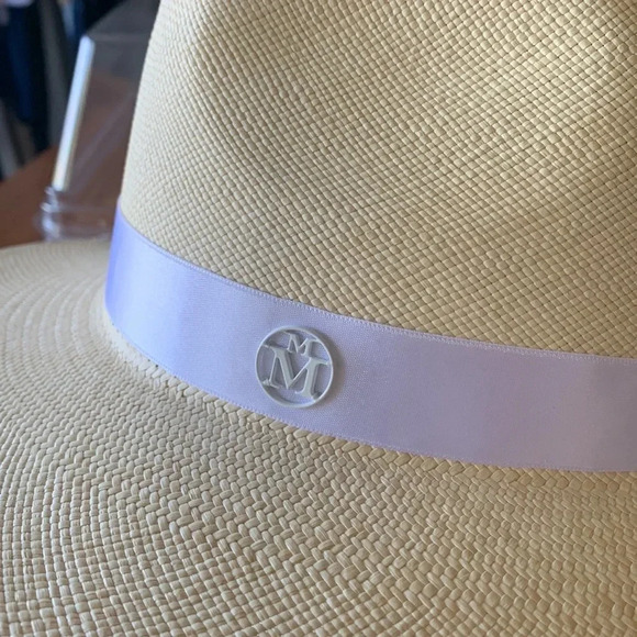 Like new MAISON MICHEL Henrietta faux pearl straw hat in white size medium - Picture 2 of 10